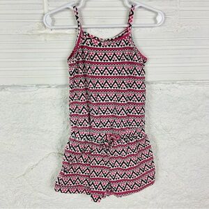 Sweet & soft Trendy Kids Romper with Geometric Design size 24 months